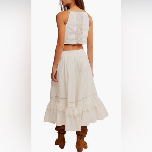 Free People Maeberrie Embroiderer Crop Top Skirt Set XL NWT Ivory Boho - Picture 2 of 9
